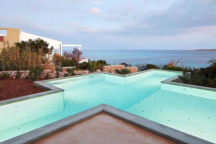 Aire 3 bedroom villa, Punta Prima gallery image 4