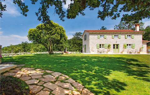 Lovely home in Labin with house a panoramic view