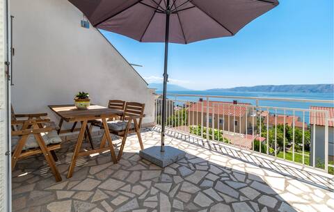 Awesome apartment in Novi Vinodolski