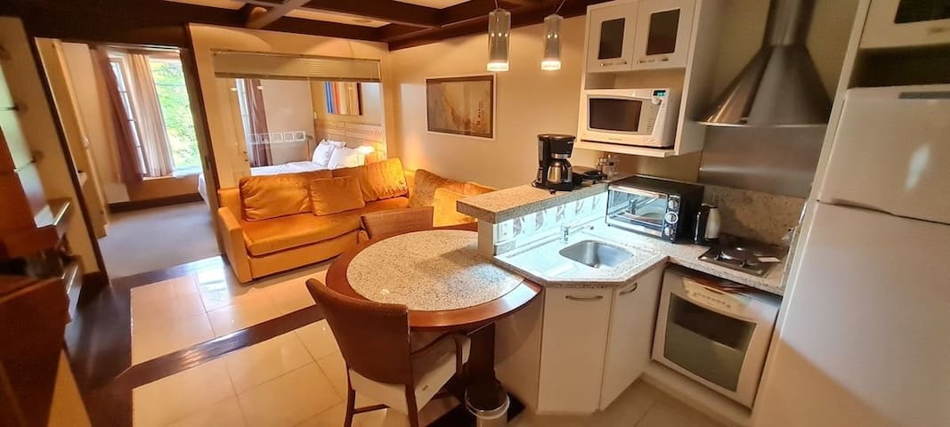 Entire home with 1 bedrooms in Canela - Luxuoso Flat no Laje de Pedra -Mountain Village