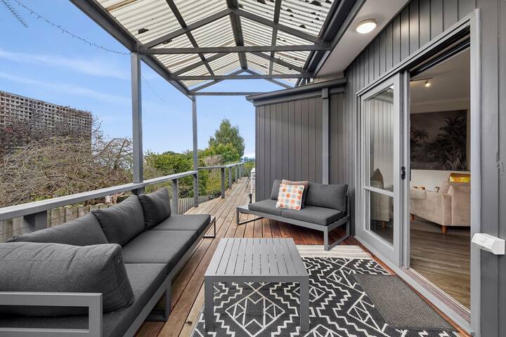 Fairview – Central With A View gallery image 5