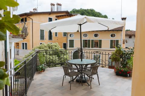 Albergo Diffuso – Lacchin Palace, Il Borgo