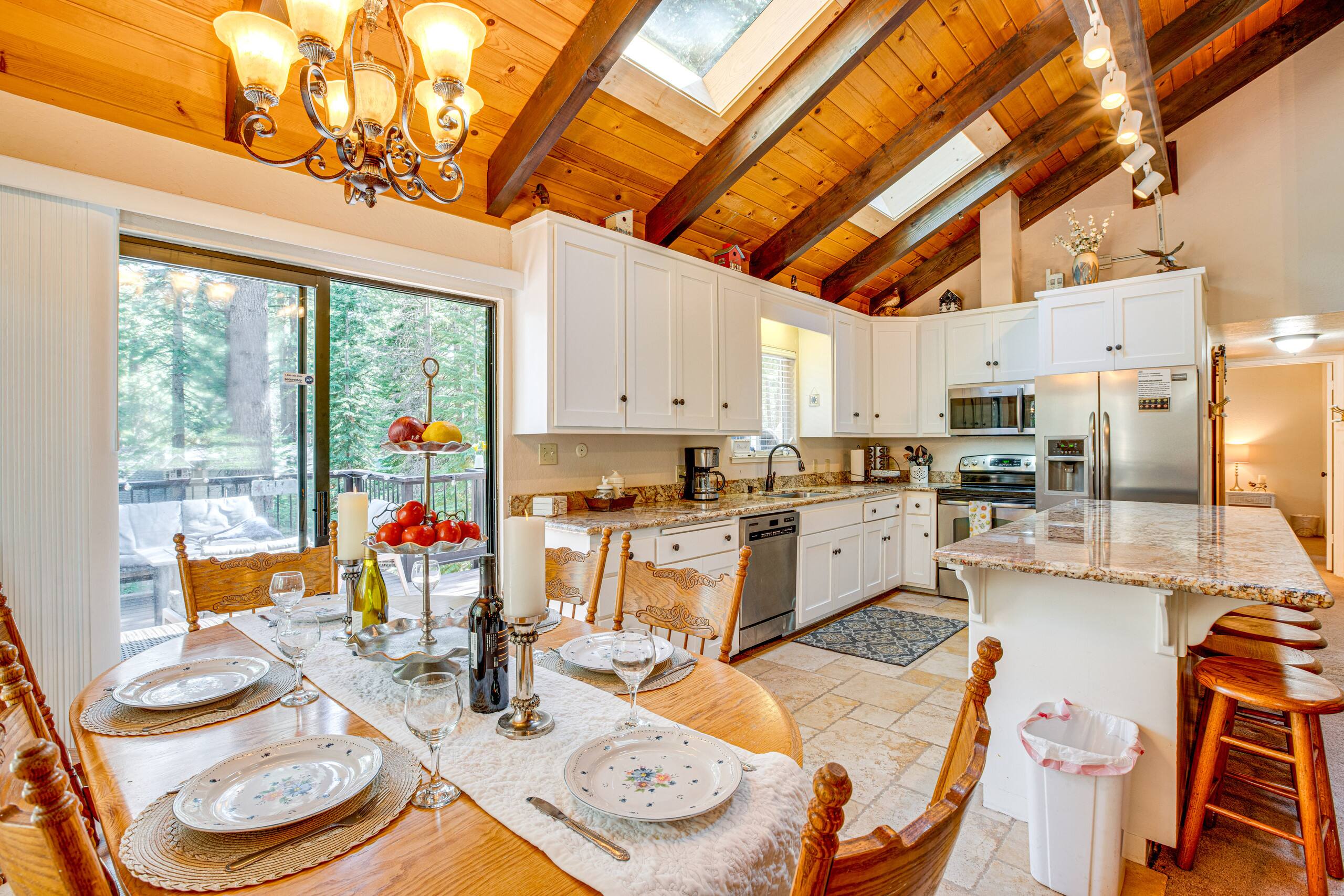 Woodland Getaway Near Heavenly & Pope Beach - Photo 6