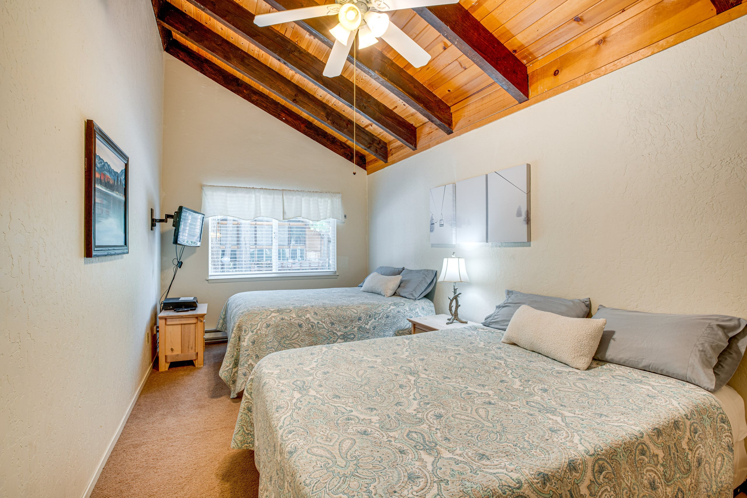 Woodland Getaway Near Heavenly & Pope Beach - Photo 18