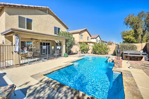 Coolidge Getaway w/ Pool, Hot Tub & Fire Pit!