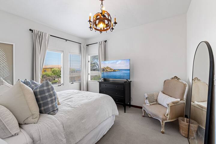 3263 Villa by the Sea ~ Newly Remodeled, Bay View gallery image 5