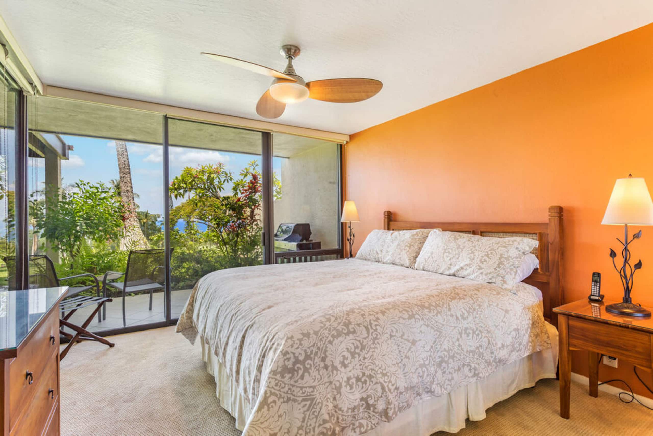 Condo in Kailua-Kona · ★4.79 · 2 bedrooms · 3 beds · 2 baths - Image 7