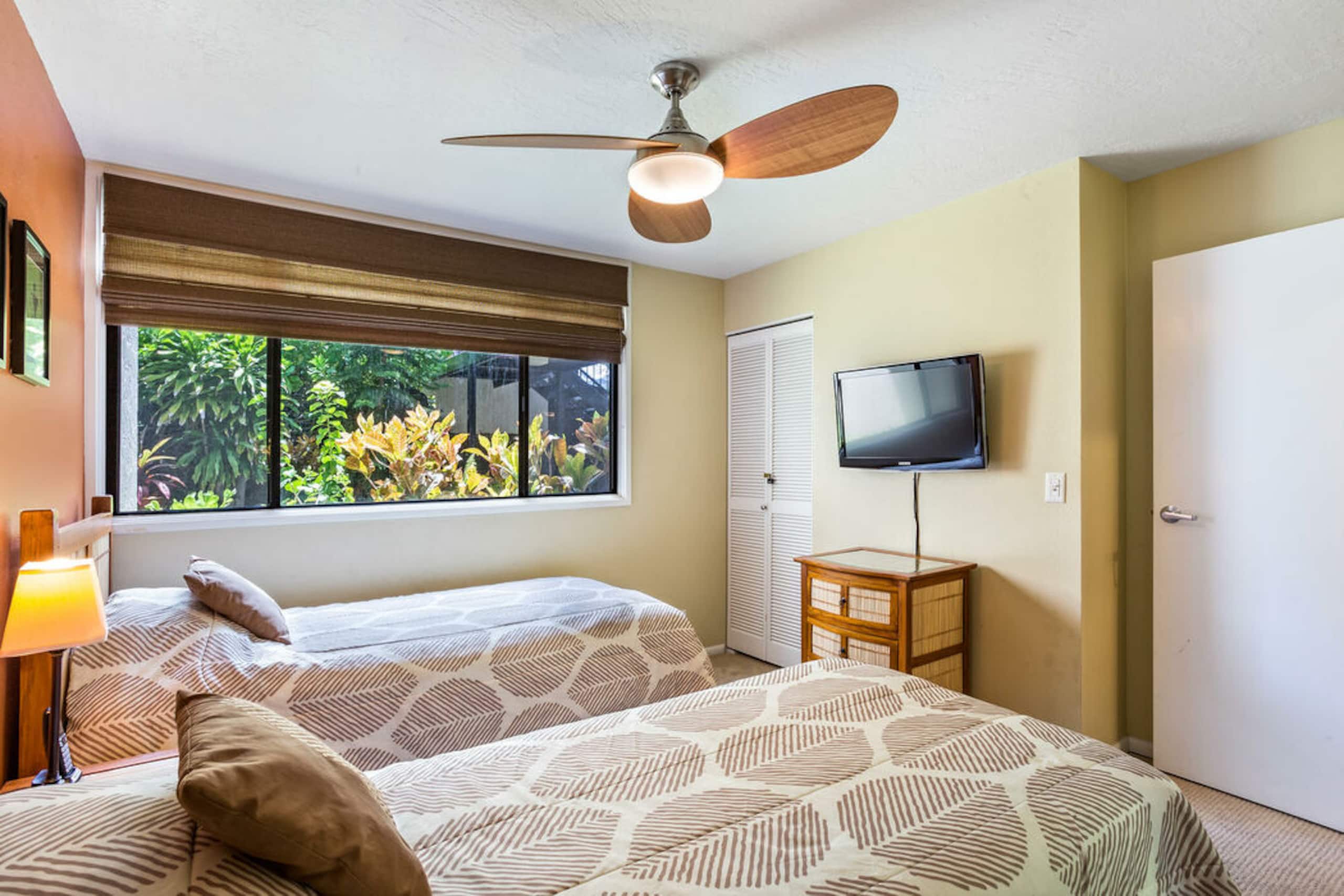 Condo in Kailua-Kona · ★4.79 · 2 bedrooms · 3 beds · 2 baths - Image 10