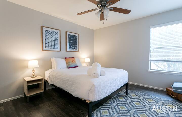 Room for Six in S Austin! Pool + Fitness Center