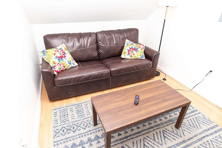 1bdrm Apt Near Uvmmc, I89, And Downtown - Burlington, VT