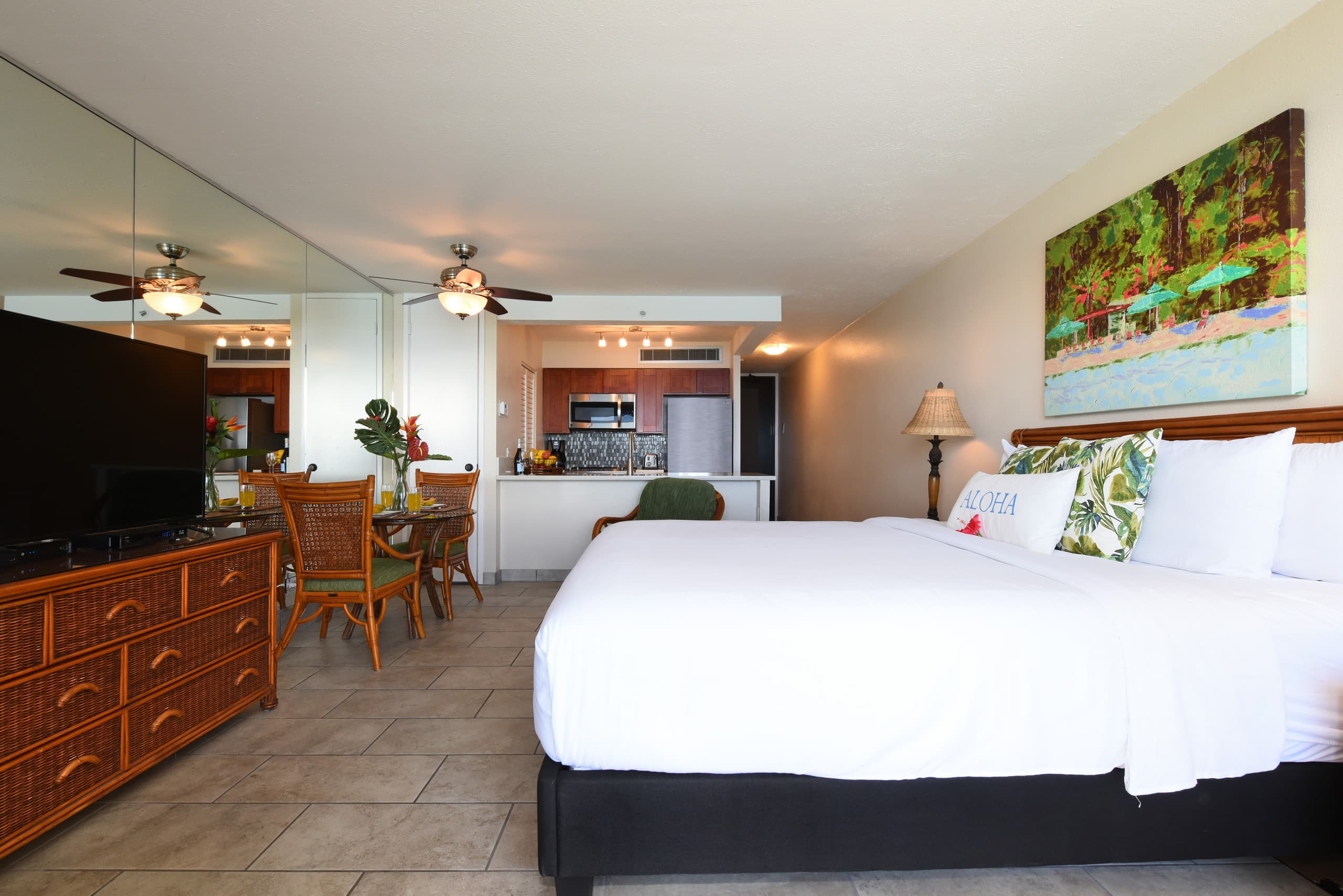 Condo in Lahaina · ★4.72 · 1 bedroom · 1 bed · 1 bath - Image 10