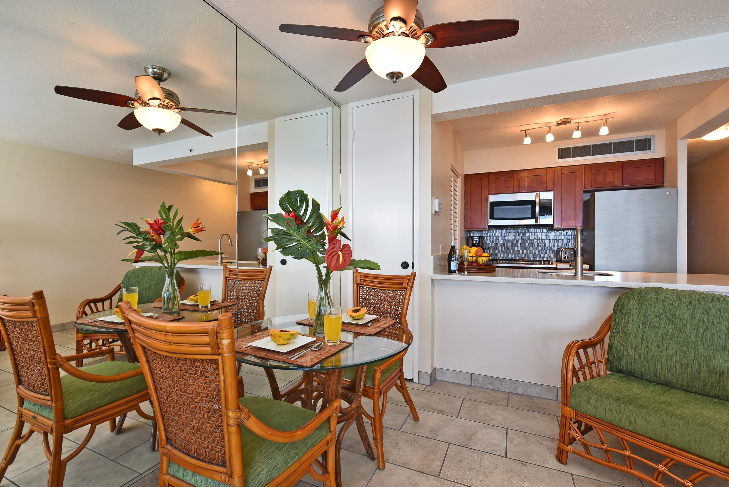 Condo in Lahaina · ★4.72 · 1 bedroom · 1 bed · 1 bath - Image 15