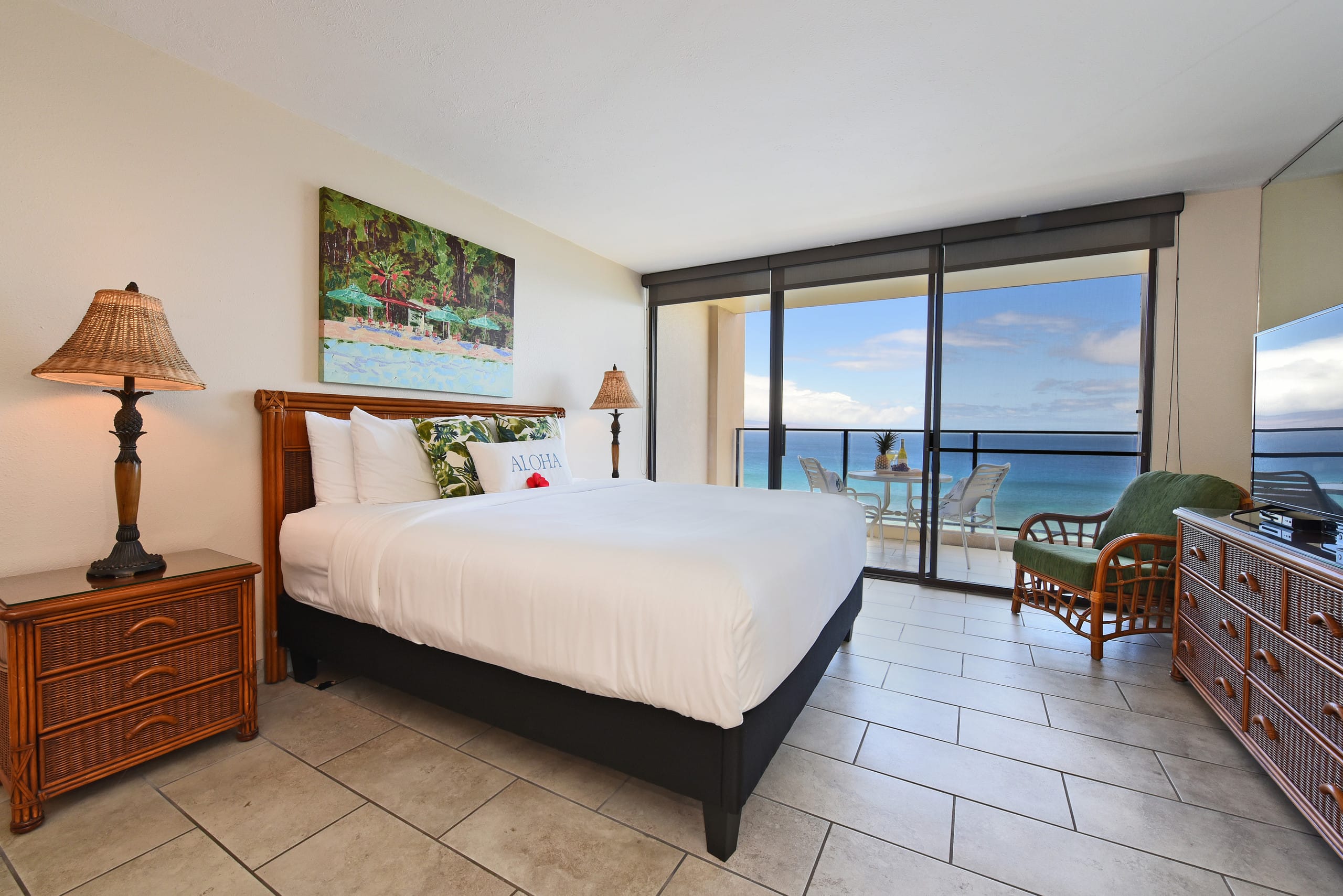 Condo in Lahaina · ★4.72 · 1 bedroom · 1 bed · 1 bath - Image 3