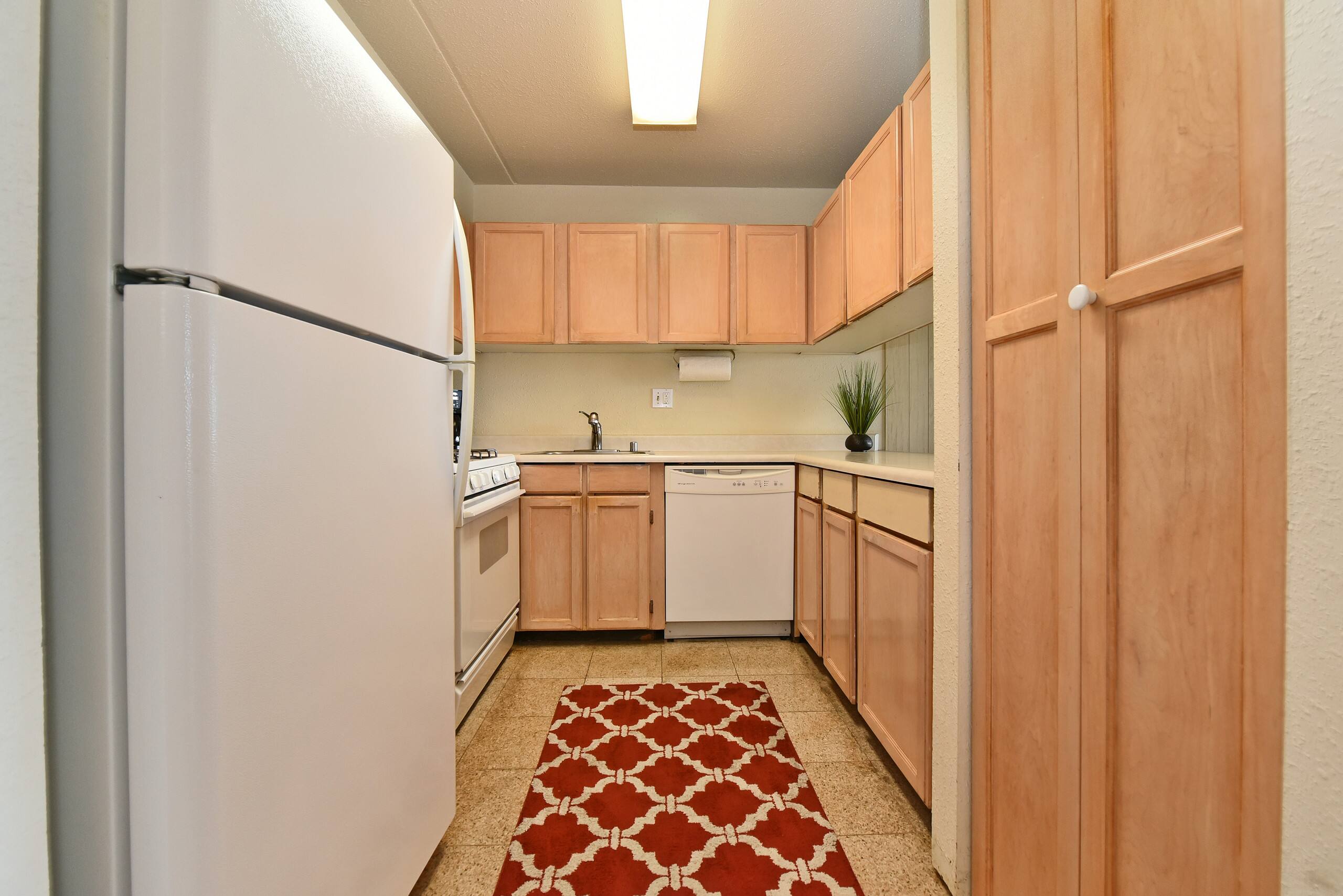 Condo in Kihei · ★4.58 · 1 bedroom · 2 beds · 1 private bath - Image 9