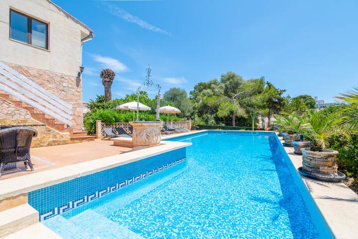 Villa Juana Maria gallery image 3