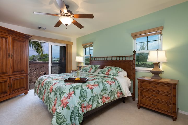 Primárna spálňa s manželskou posteľou