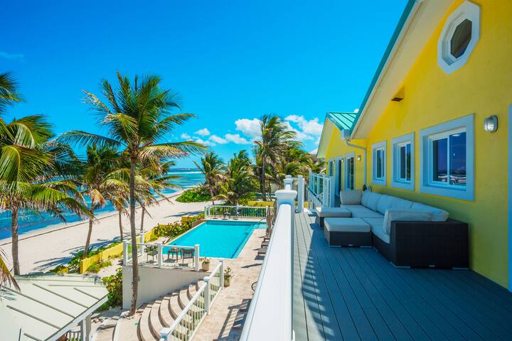 Fischer’s Reef by Grand Cayman Villas