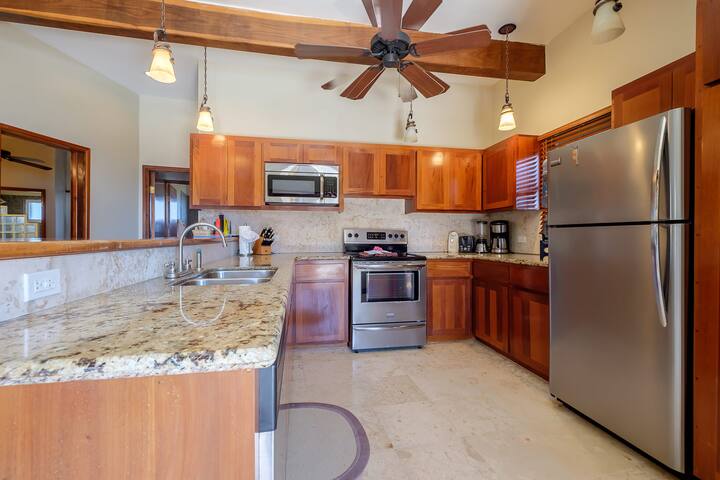 Paradise, perfect location in San Pedro gallery image 4