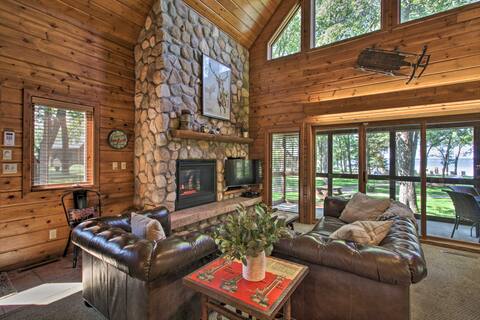 Alluring Nisswa Cabin on Gull Lake w/ Fireplace!