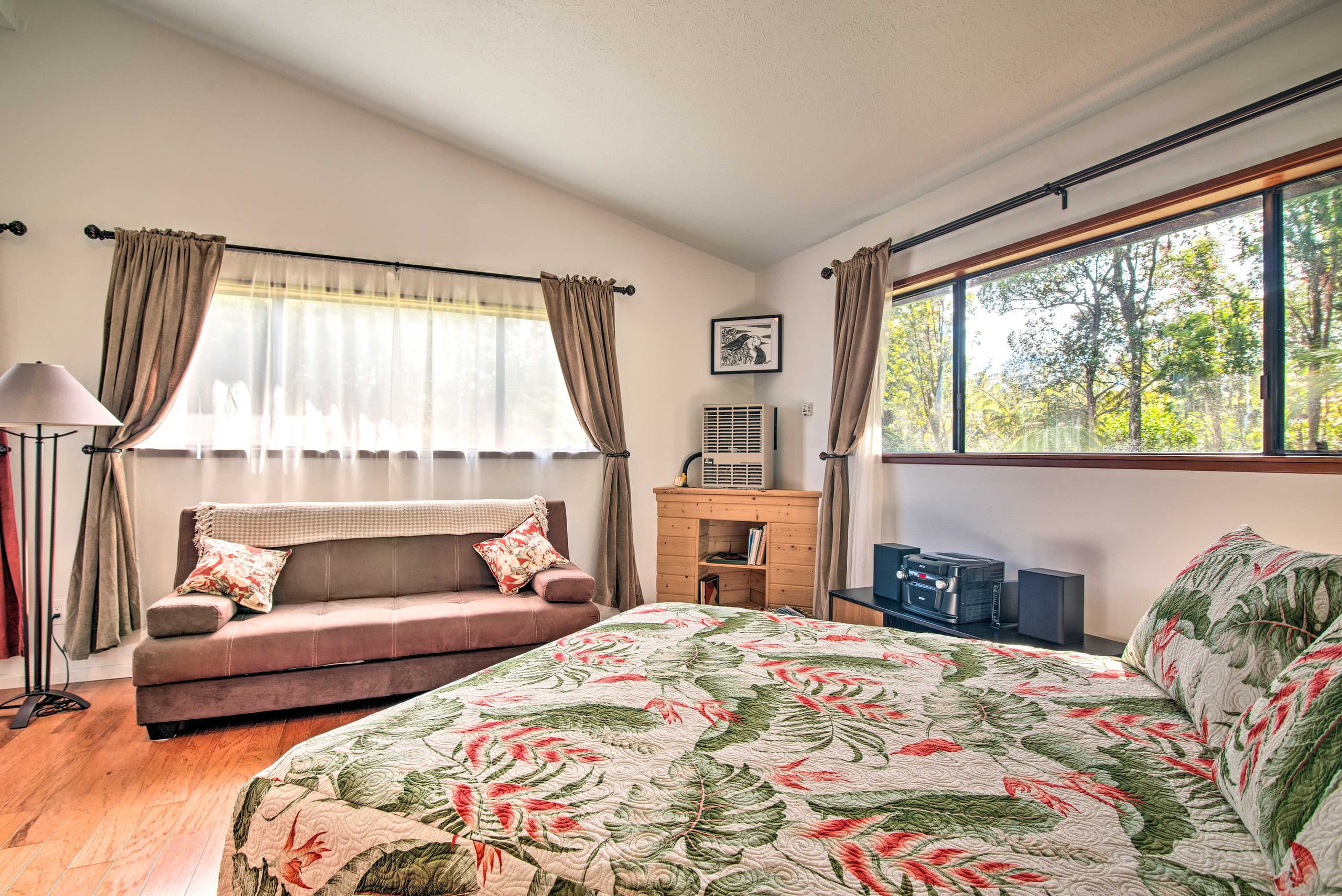 'Fern Cottage' Island Escape with Rainforest View! - Photo 10