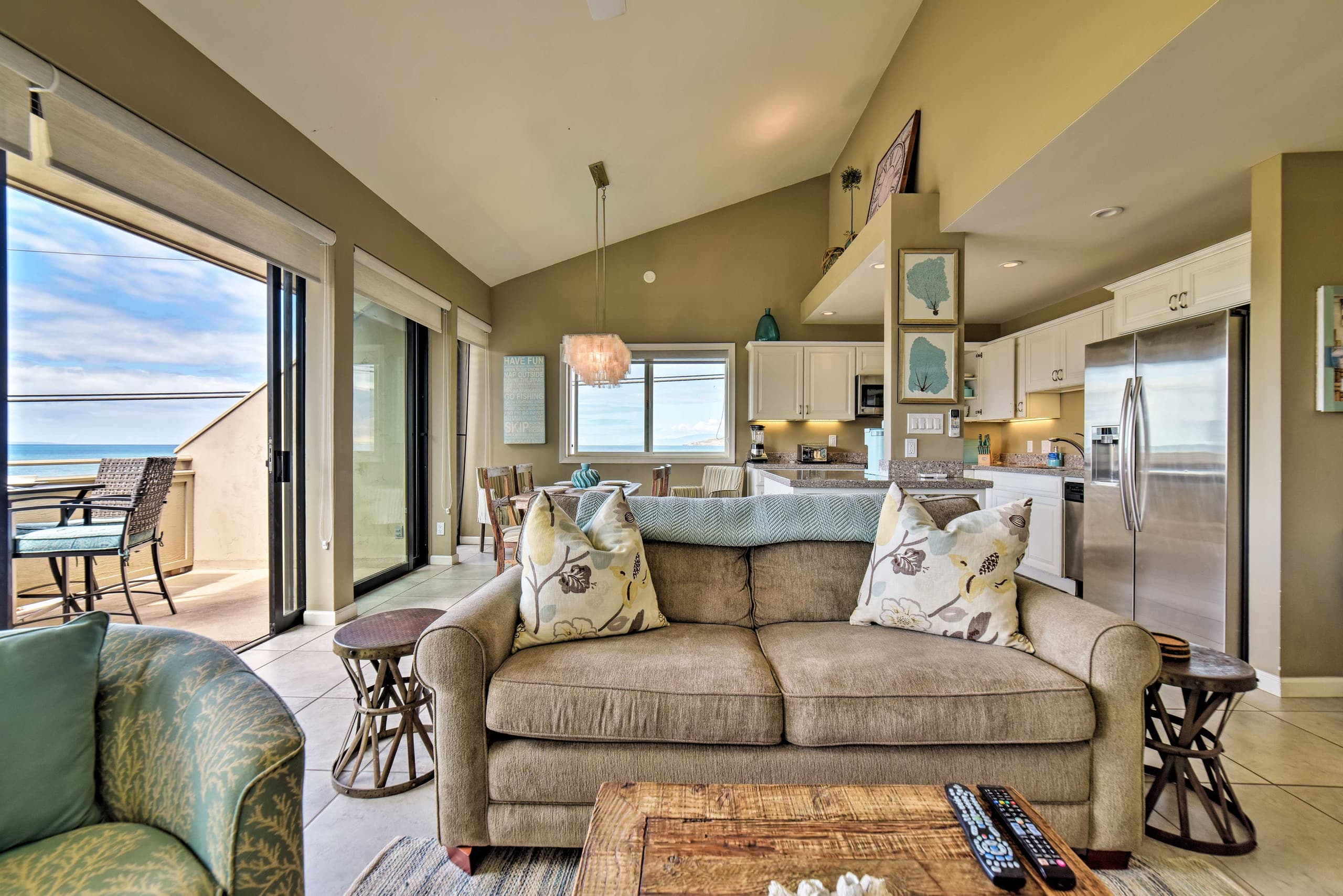 Condo in Kihei · ★4.6 · 2 bedrooms · 3 beds · 1 bath - Image 5