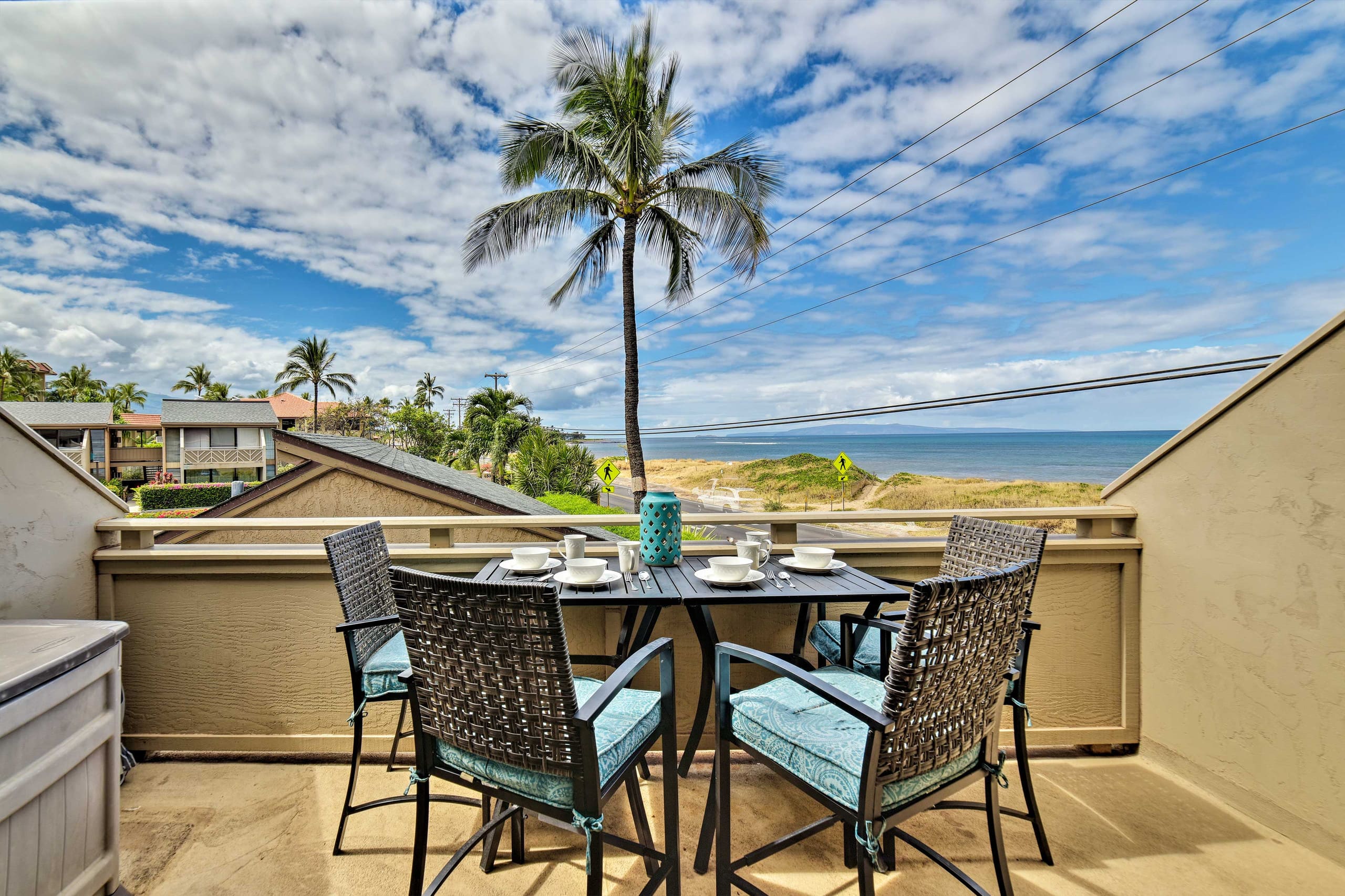 Condo in Kihei · ★4.6 · 2 bedrooms · 3 beds · 1 bath - Image 2