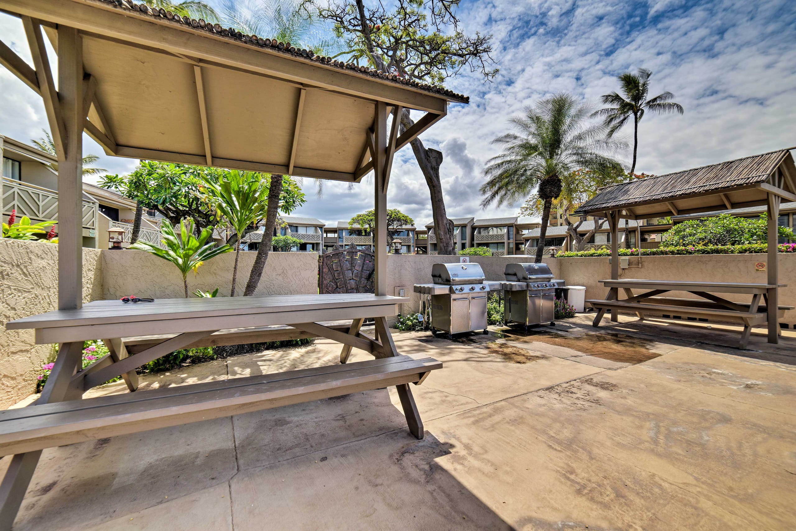 Condo in Kihei · ★4.6 · 2 bedrooms · 3 beds · 1 bath - Image 23