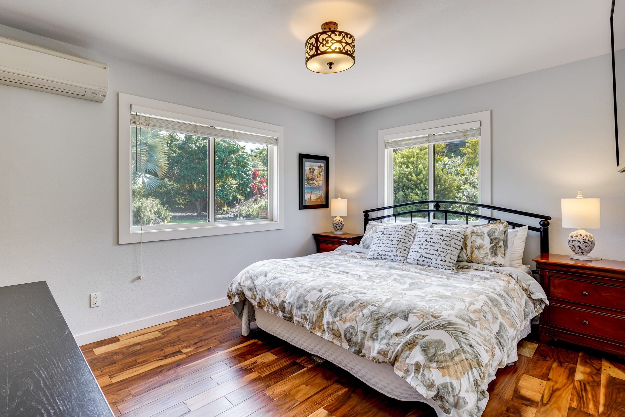 Home in Kailua-Kona · ★4.86 · 3 bedrooms · 3 beds · 2 shared baths - Image 12