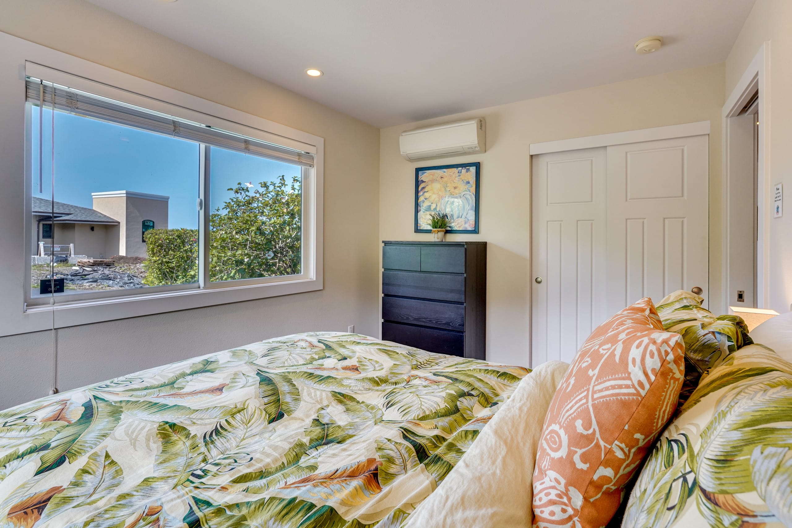 Home in Kailua-Kona · ★4.86 · 3 bedrooms · 3 beds · 2 shared baths - Image 19
