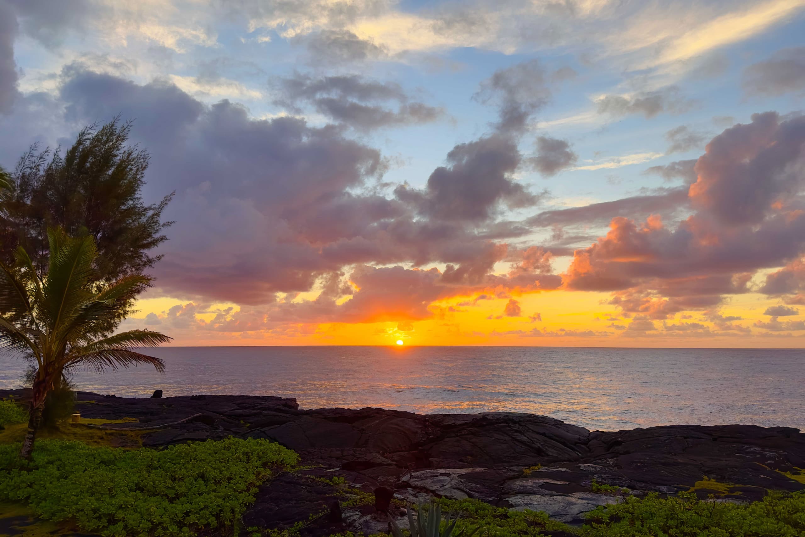 Home in Keaau · ★4.62 · 2 bedrooms · 2 beds · 2 baths - Image 23