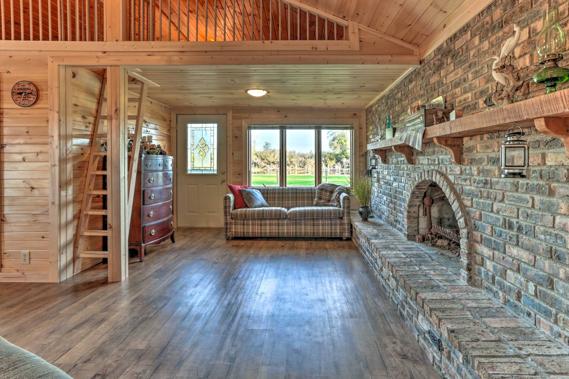 Waterfront Syracuse Home: Deck, Fire Pit & Kayaks — foto 4