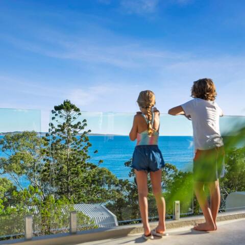 Spectacular Penthouse in Little Cove Noosa Heads gallery image 3