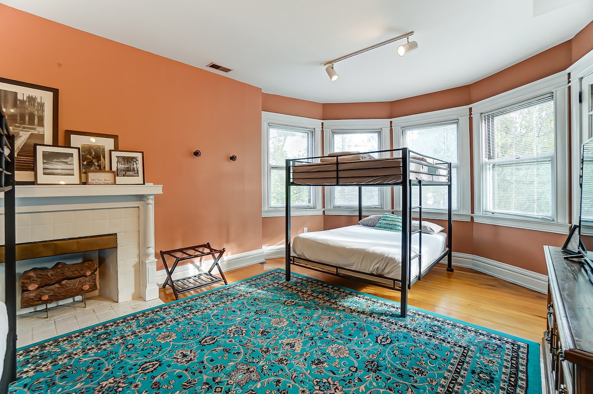 ห้องพักสองชั้นชั้น 2