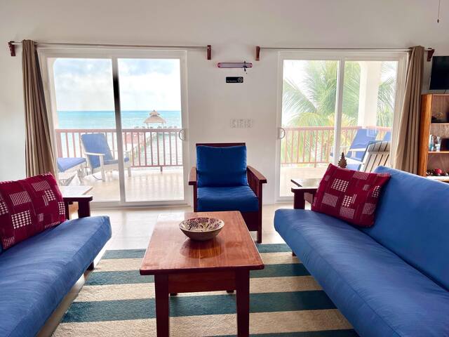 Oceanfront 3 bed/3 ba Penthouse Velento#1 private gallery image 2