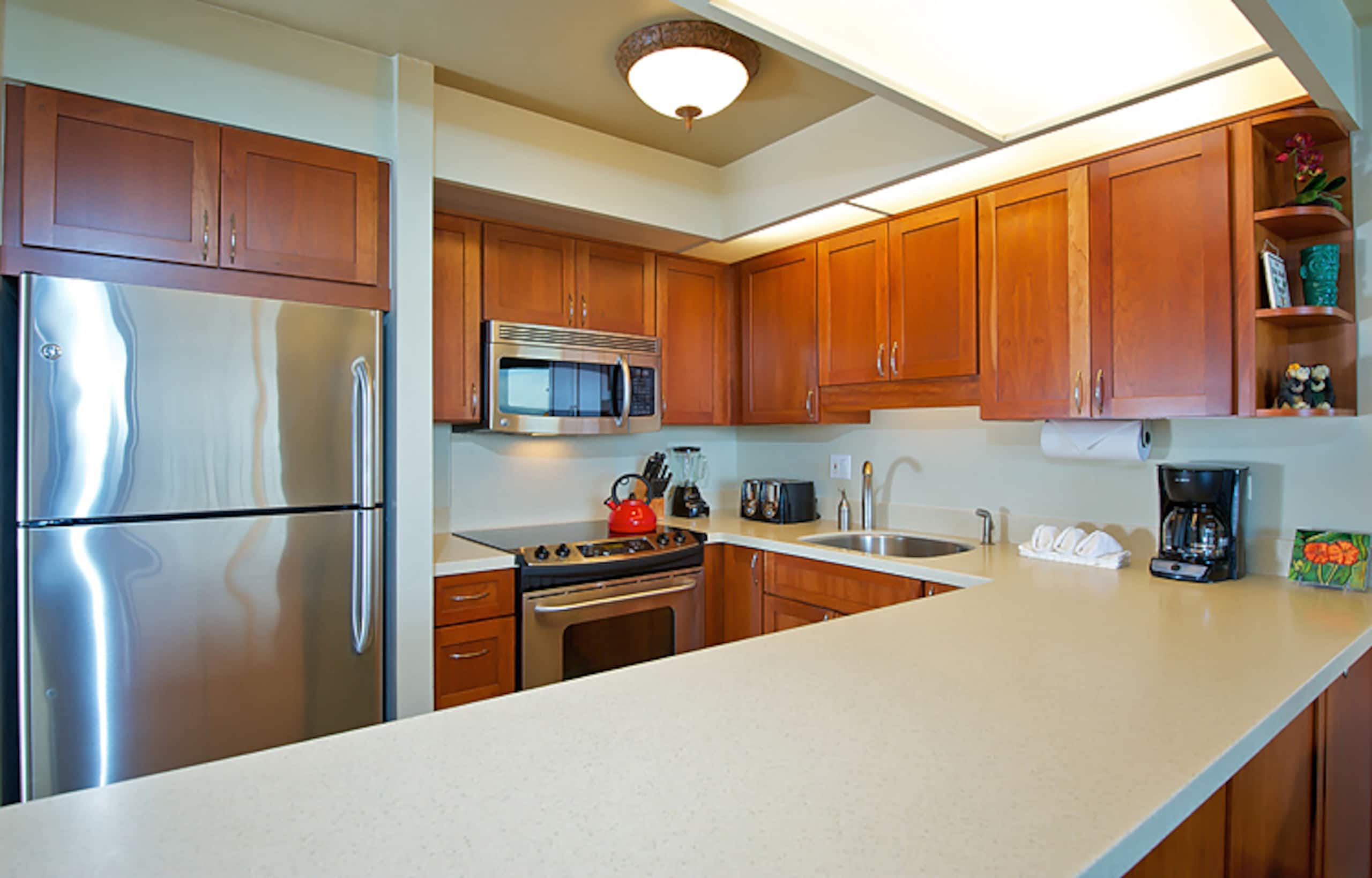 Condo in Lahaina · ★4.83 · 2 bedrooms · 3 beds · 1 bath - Image 13