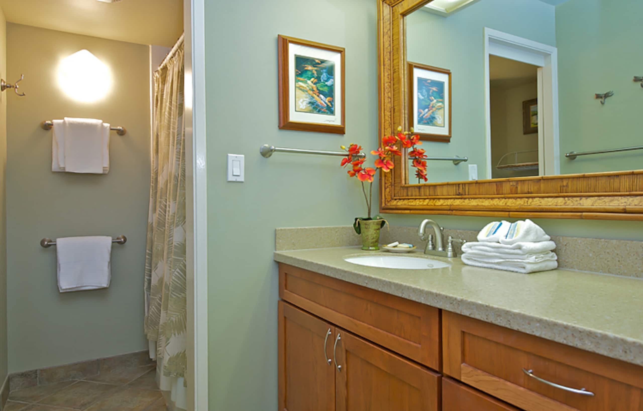 Condo in Lahaina · ★4.83 · 2 bedrooms · 3 beds · 1 bath - Image 7