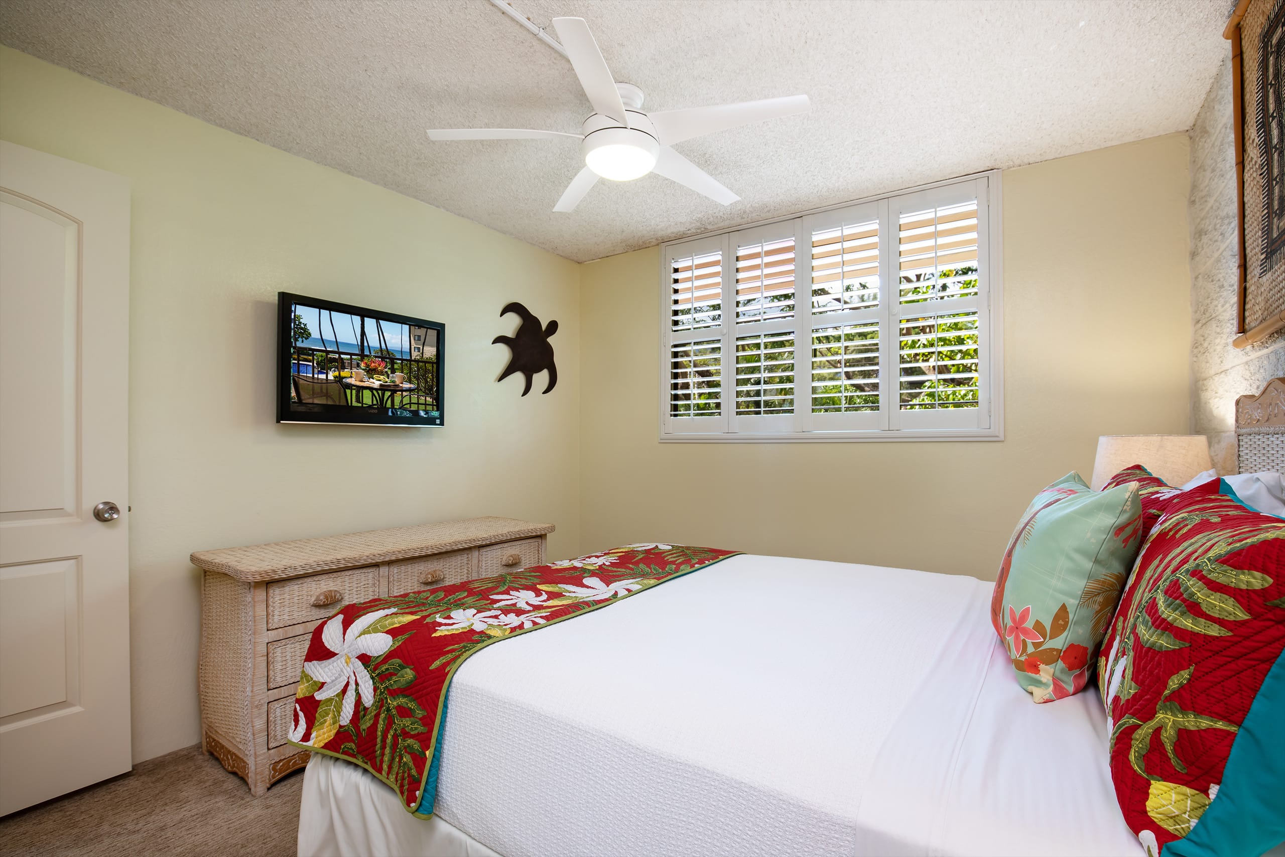 Condo in Wailuku · ★4.67 · 2 bedrooms · 3 beds · 2 baths - Image 24