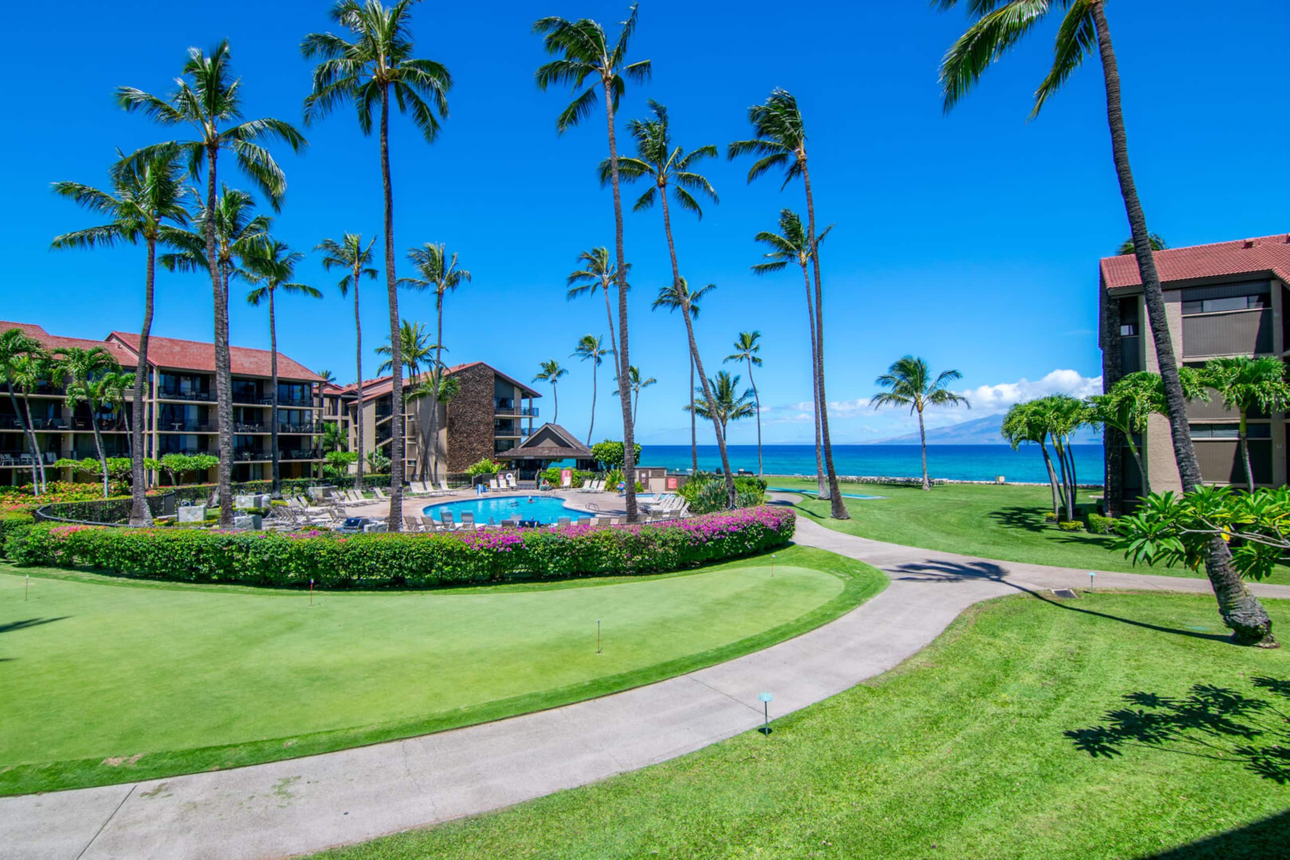 Condo in Lahaina · ★4.78 · 1 bedroom · 1 bed · 1 private bath - Image 3
