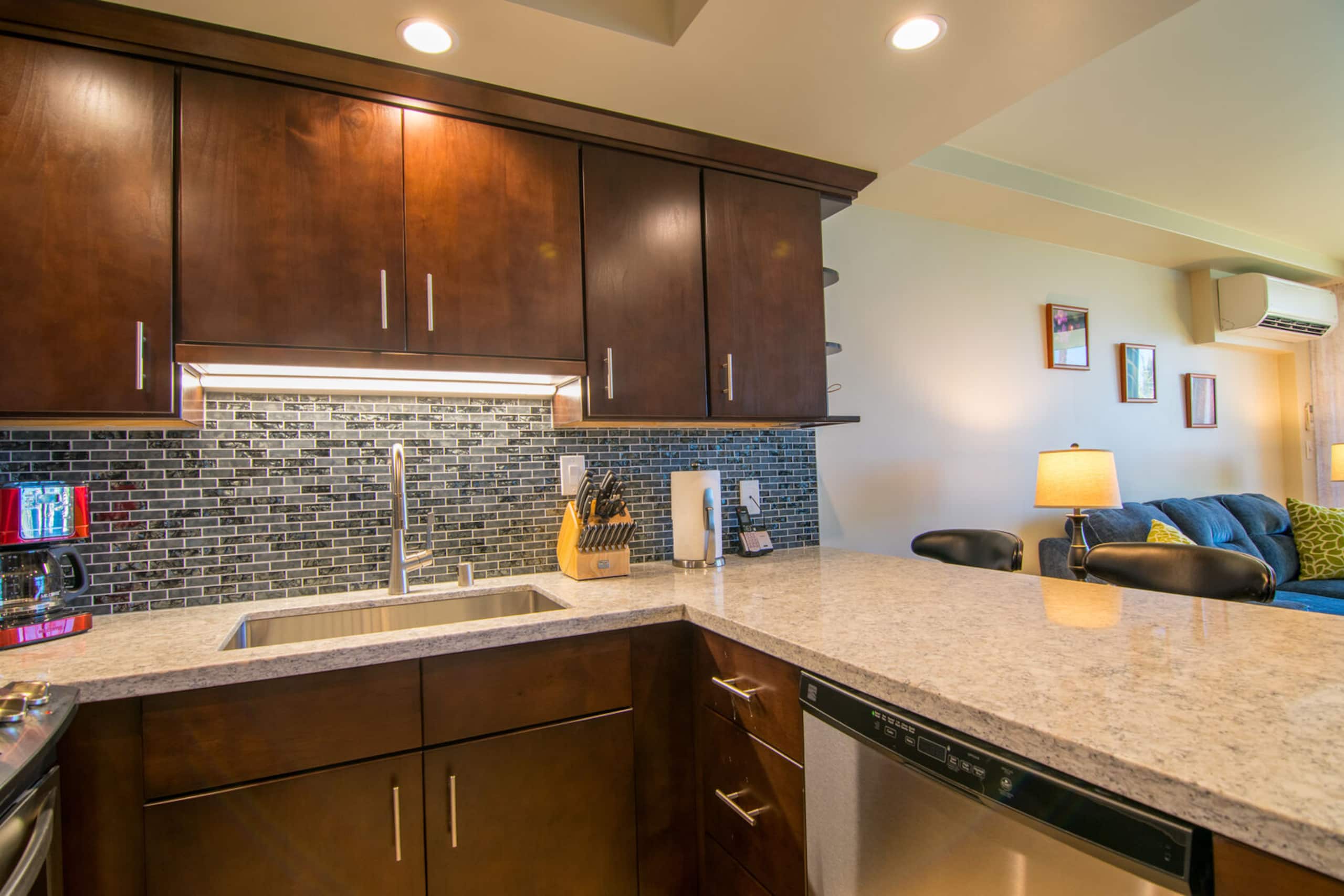 Condo in Lahaina · ★4.78 · 1 bedroom · 1 bed · 1 private bath - Image 13