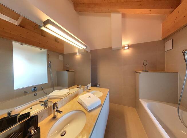 Superbe appartement (3 chambres) de standing ave gallery image 5