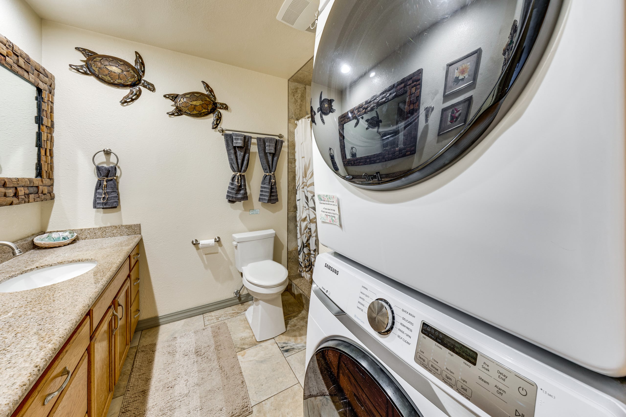 Condo in Lihue · ★4.85 · 2 bedrooms · 2 beds · 1.5 shared baths - Image 14