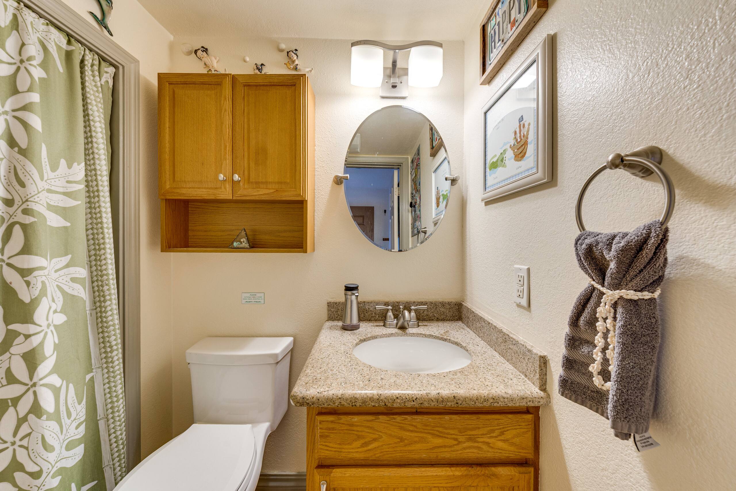 Condo in Lihue · ★4.85 · 2 bedrooms · 2 beds · 1.5 shared baths - Image 11