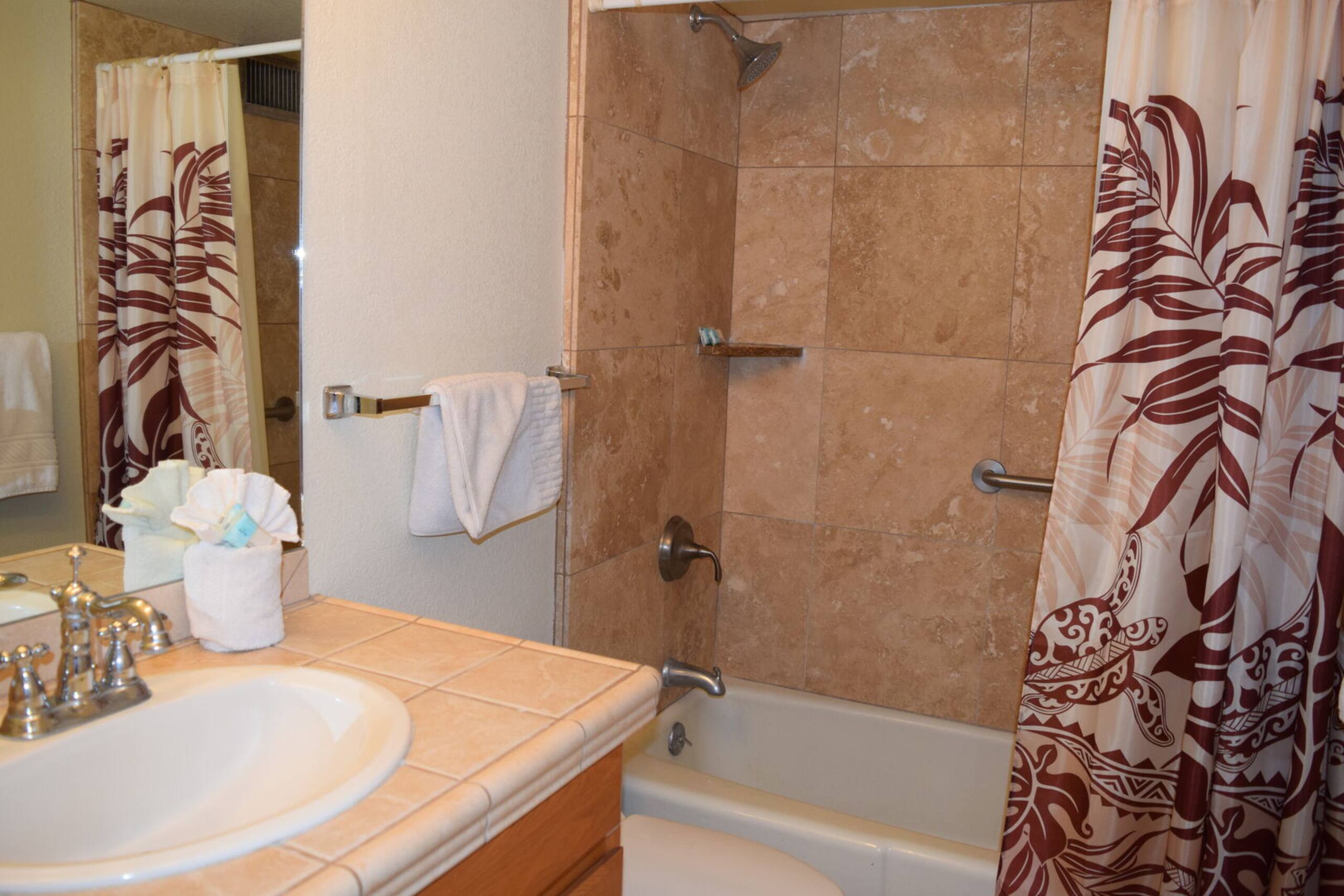 Condo in Kihei · ★4.67 · 1 bedroom · 2 beds · 1 bath - Image 11