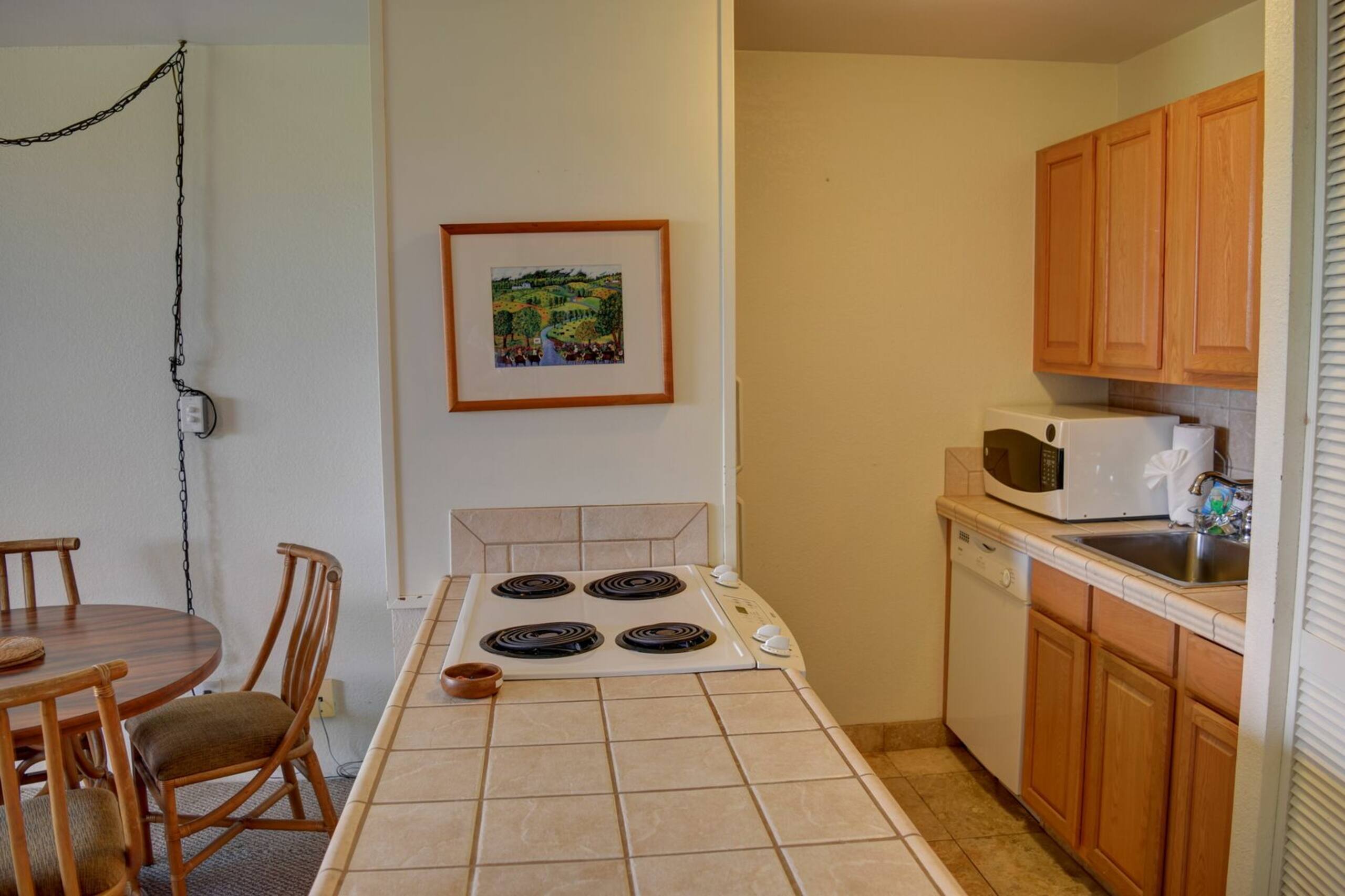 Condo in Kihei · ★4.67 · 1 bedroom · 2 beds · 1 bath - Image 5