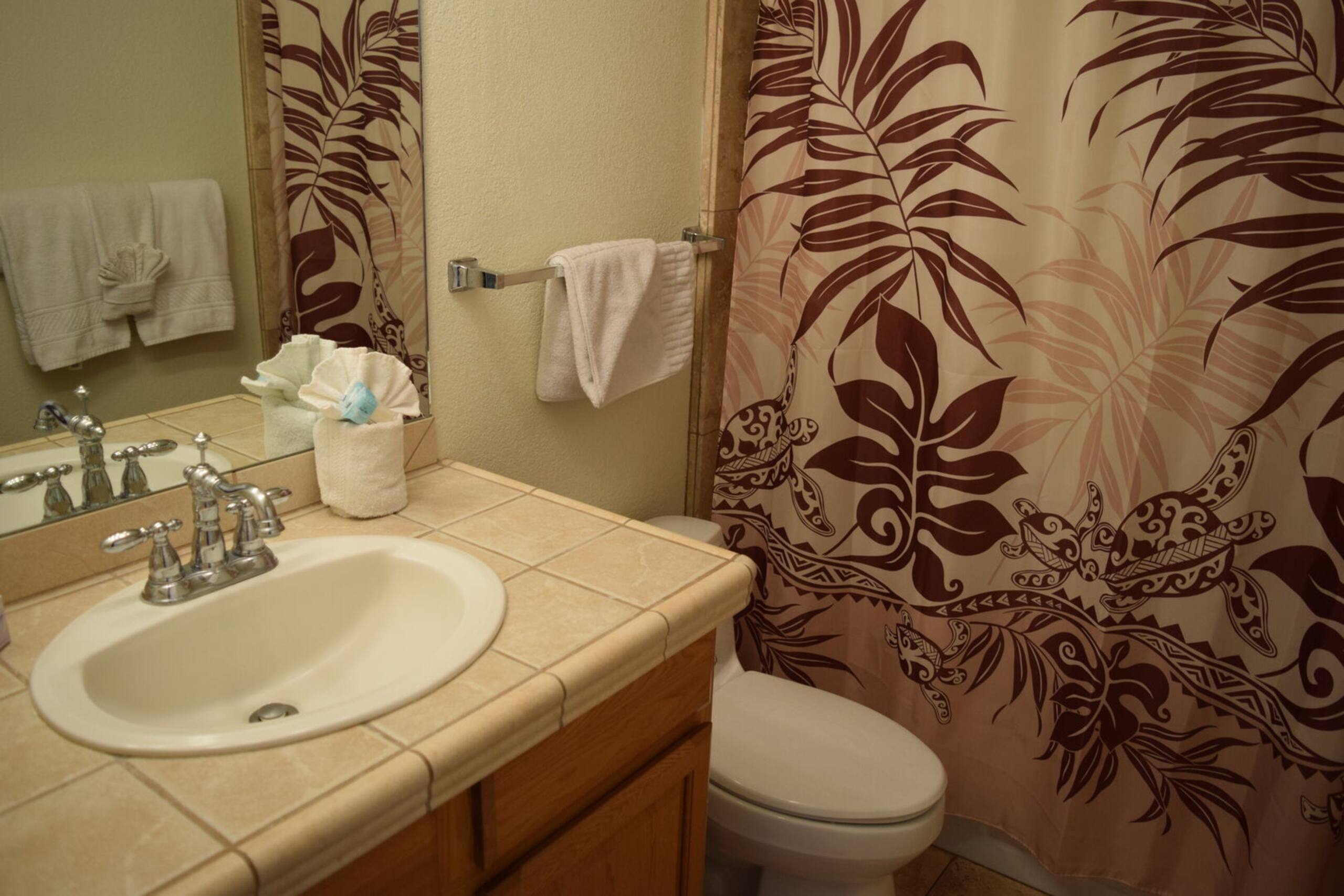 Condo in Kihei · ★4.67 · 1 bedroom · 2 beds · 1 bath - Image 12