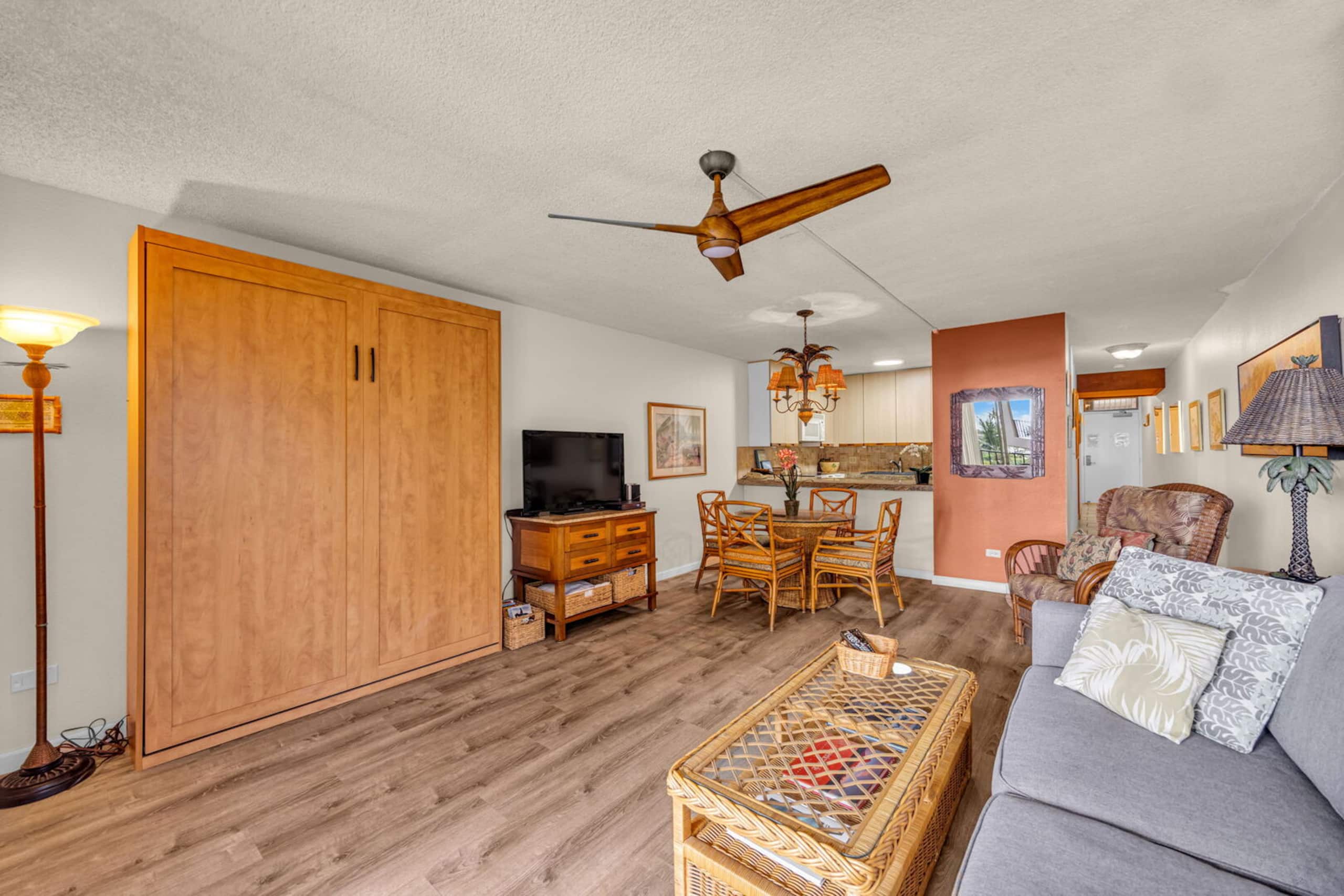 Condo in Kihei · ★4.67 · 1 bedroom · 2 beds · 2 baths - Image 11