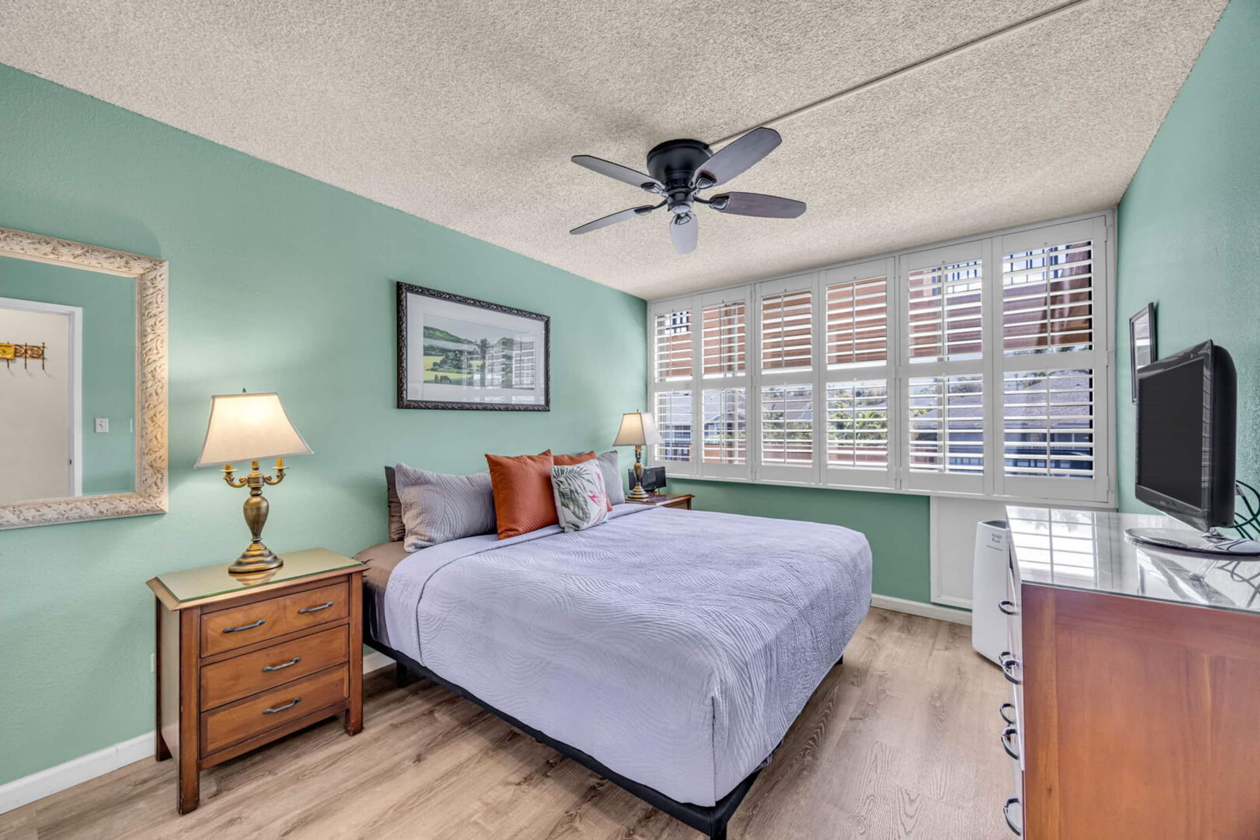 Condo in Kihei · ★4.67 · 1 bedroom · 2 beds · 2 baths - Image 27