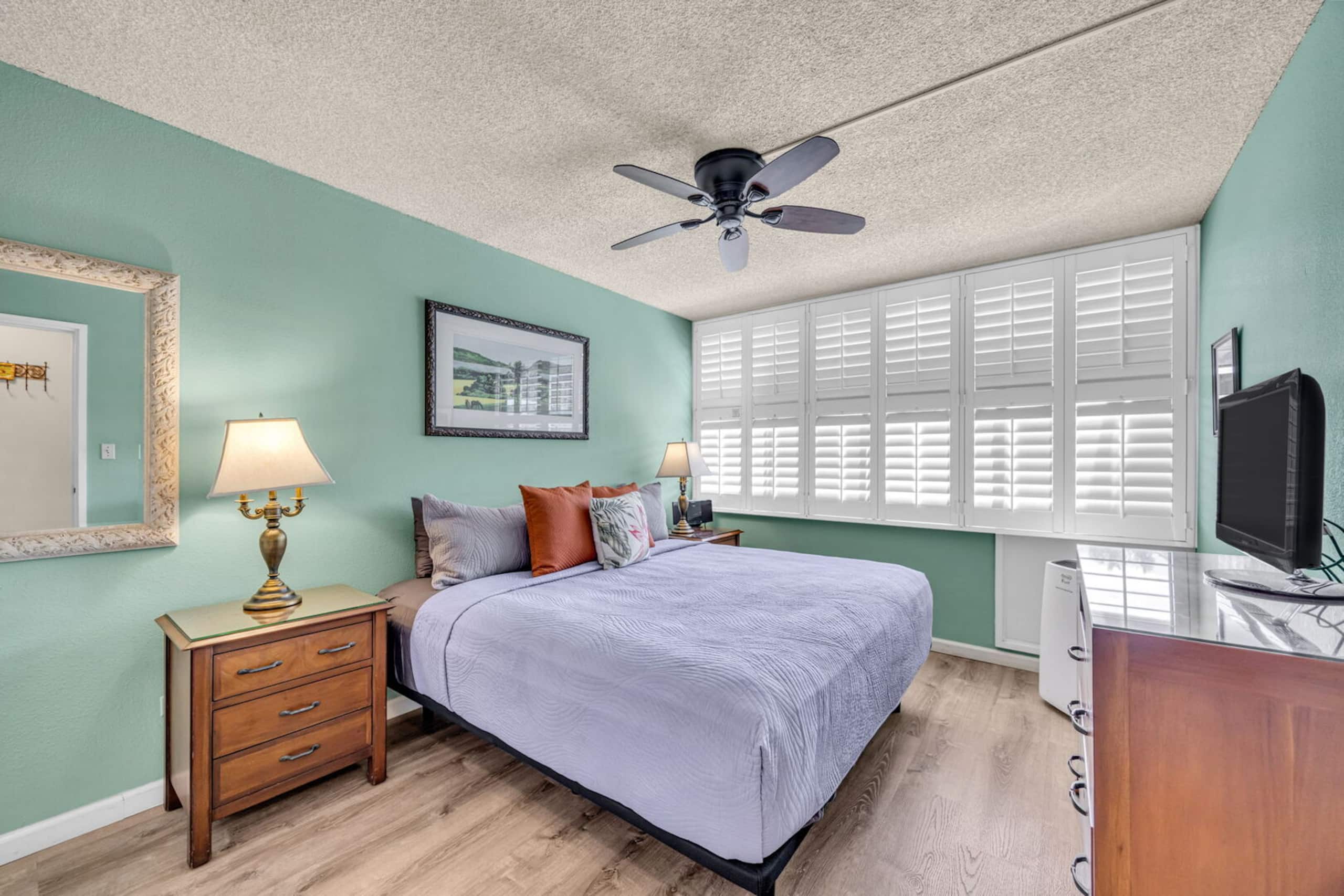 Condo in Kihei · ★4.67 · 1 bedroom · 2 beds · 2 baths - Image 26
