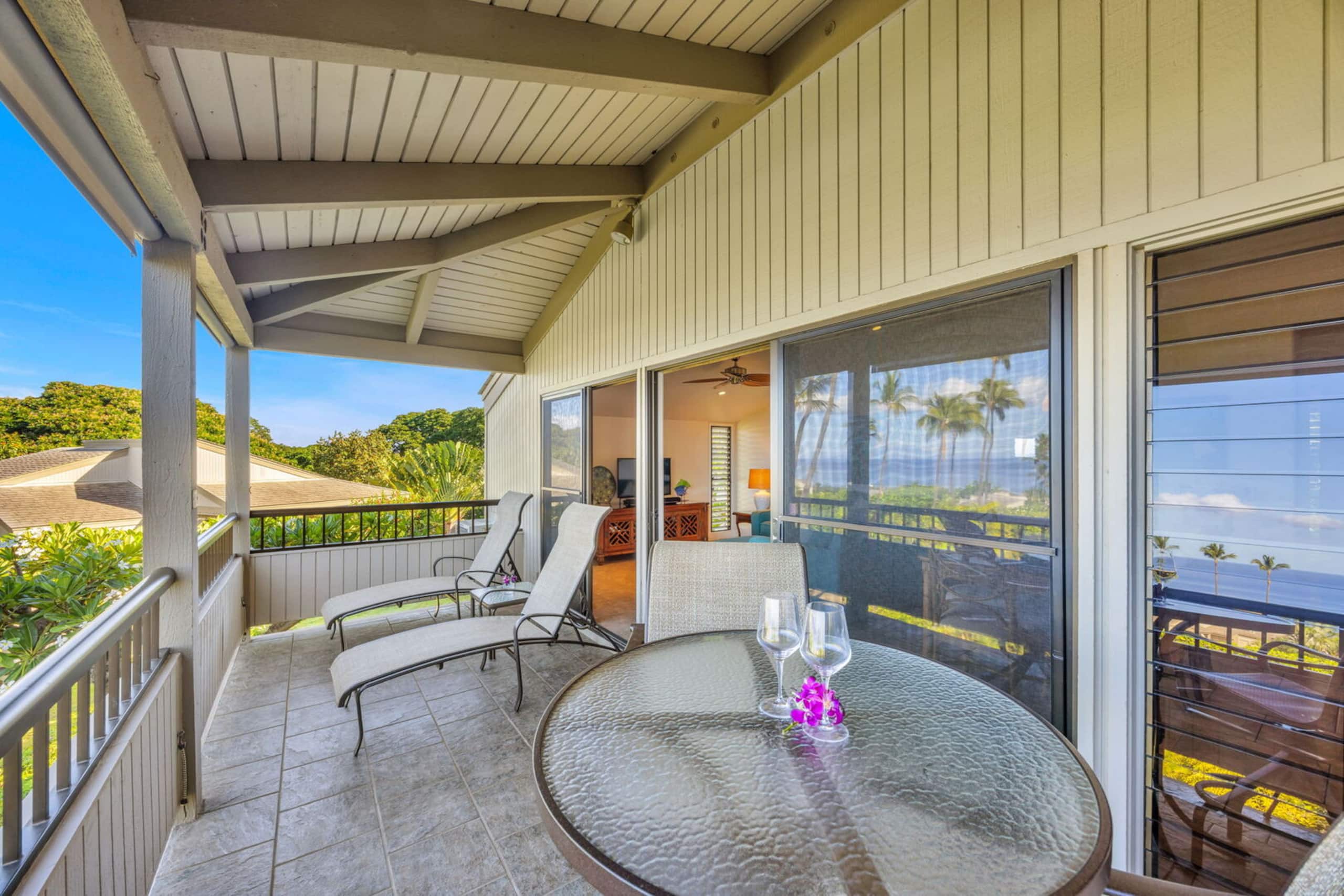 Condo in Kihei · ★4.33 · 2 bedrooms · 4 beds · 2 baths - Image 3