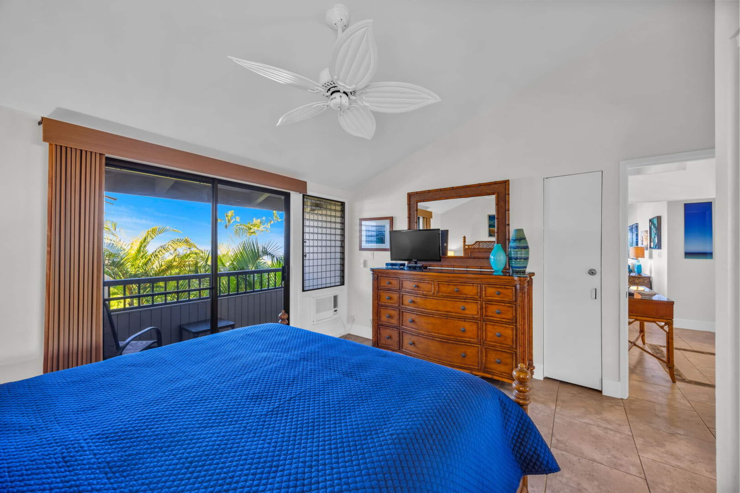 Condo in Kihei · ★4.33 · 2 bedrooms · 4 beds · 2 baths - Image 25